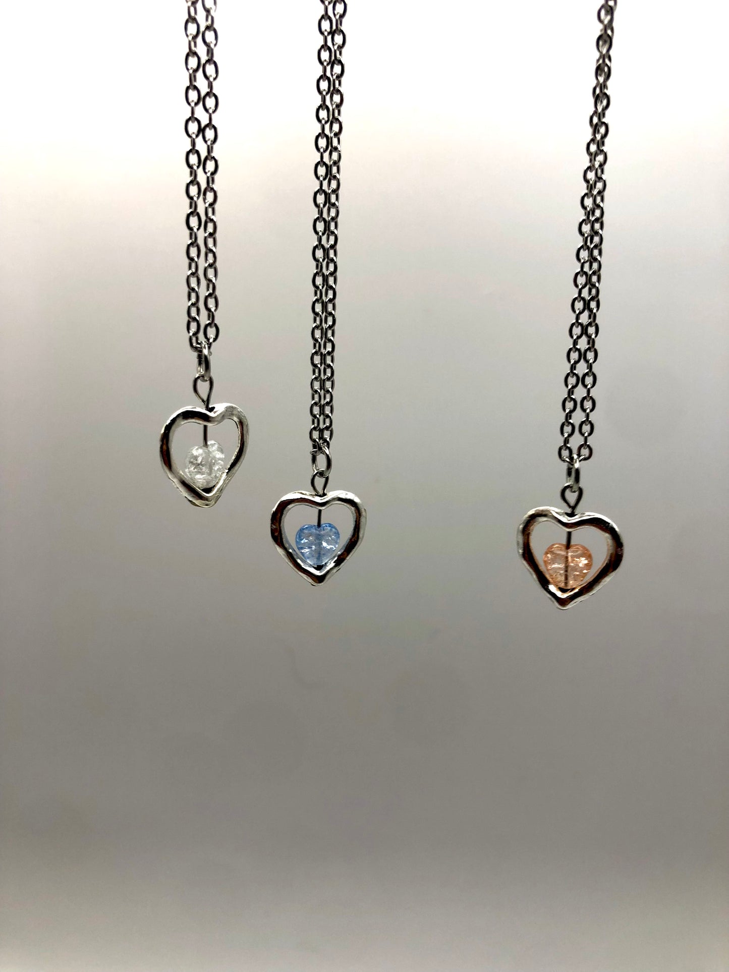 pink sweetheart necklace 🩷