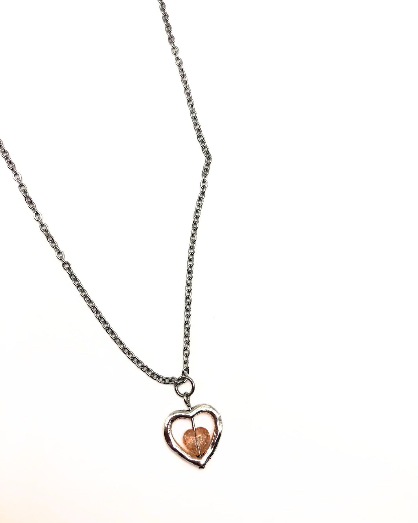 pink sweetheart necklace 🩷