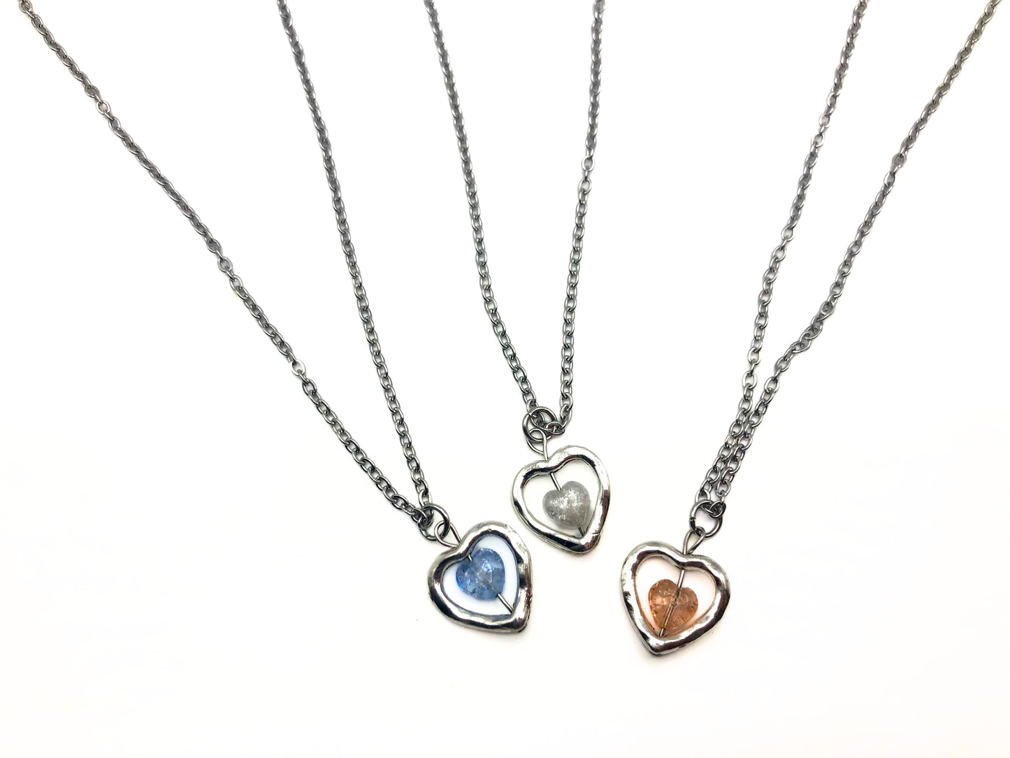 pink sweetheart necklace 🩷