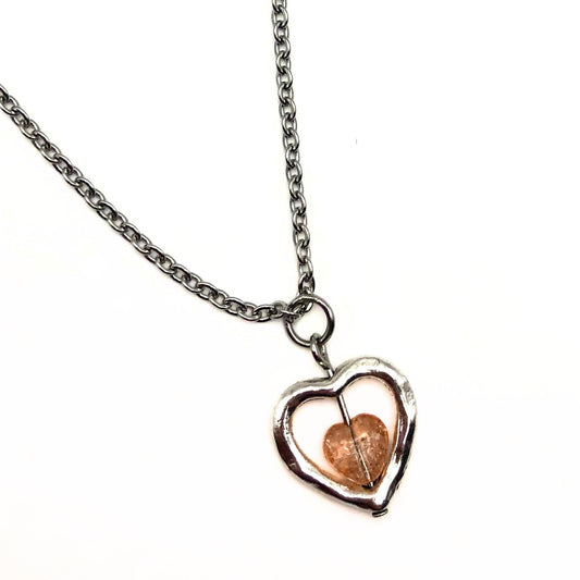 pink sweetheart necklace 🩷